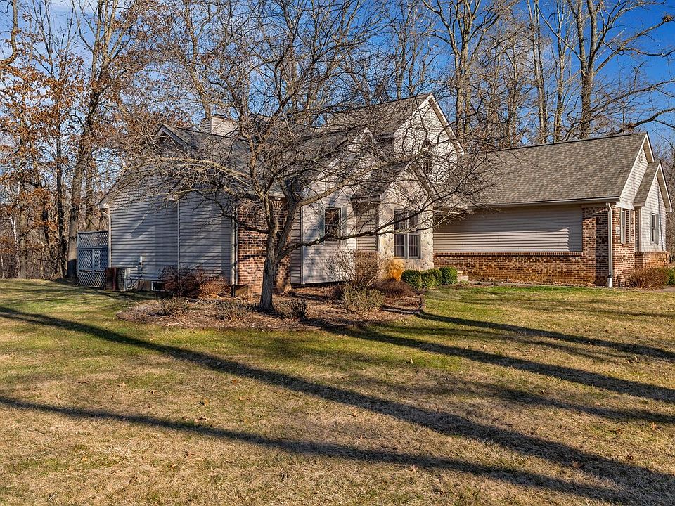 11262 Youngstree Ct, Davisburg, MI 48350 Zillow