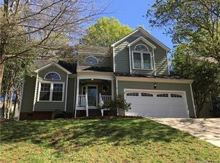 9615 Harris Glen Dr, Charlotte, NC 28269