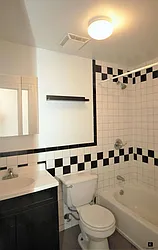 Rented by R New York