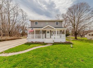 10106 E Maple Ave, Davison, MI 48423