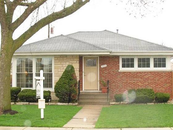 1st image of 5824 N Ottawa Ave