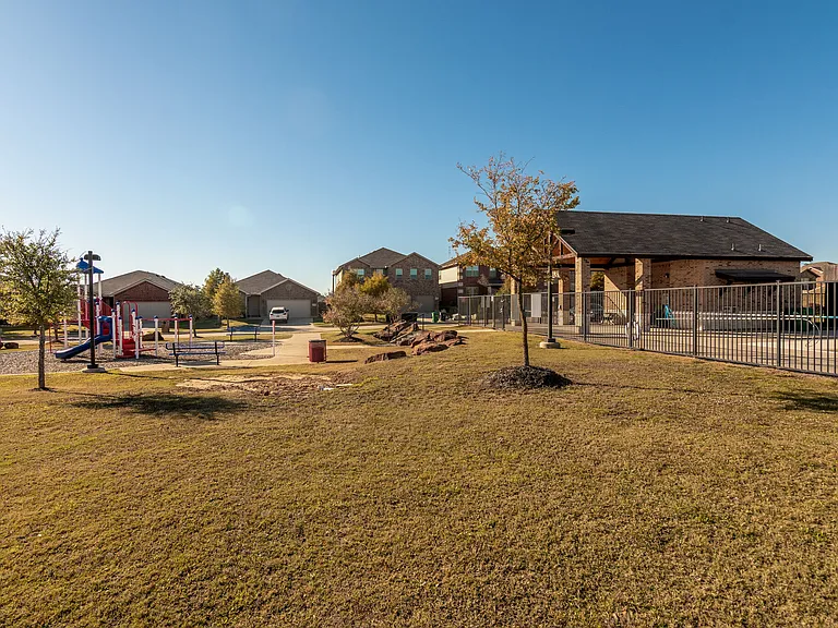 5509 Soledad Dr — Photo 31