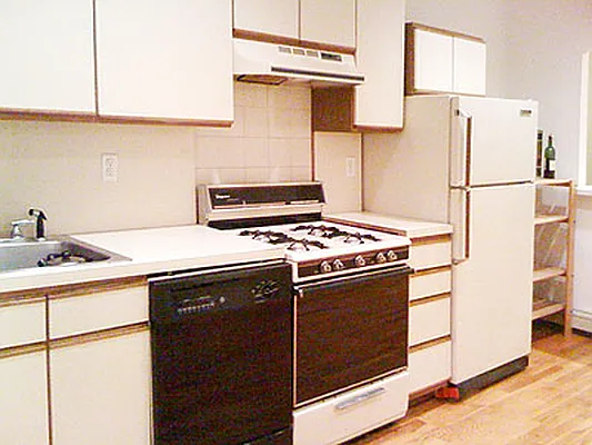 Rented by Awaye Realty Management LLC | media 14