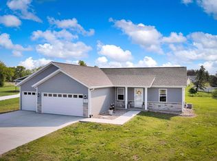 4050 Landcaster Rd, Plover, WI 54467