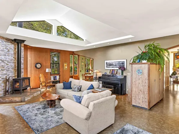 3405 Rio Rd, Carmel, CA 93923