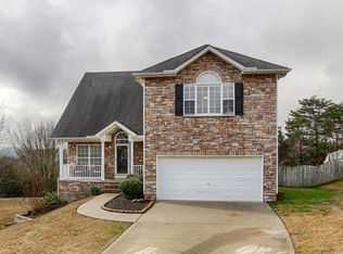 1409 Wineberry Rd, Powell, TN 37849