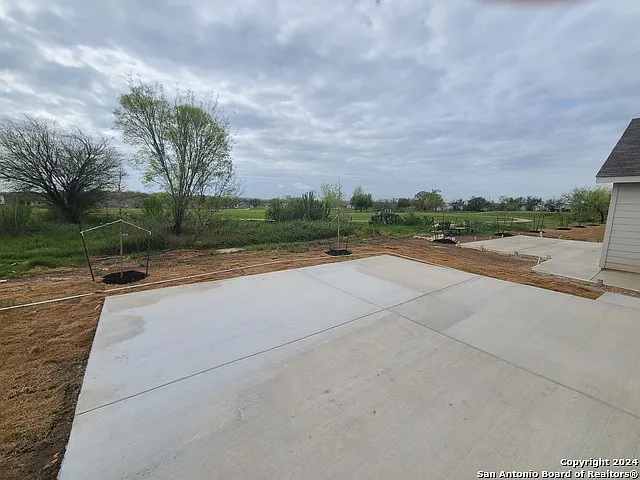 13222 Dutra Rd — Photo 25