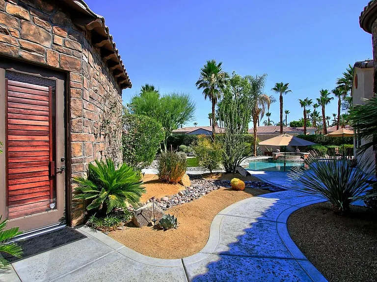 57513 Santa Rosa Trl — Photo 5