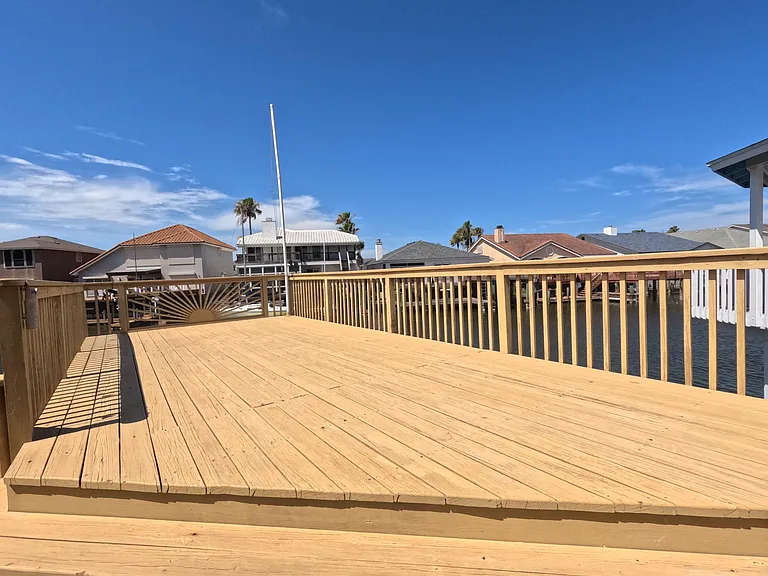 13554 Peseta Ct — Photo 23