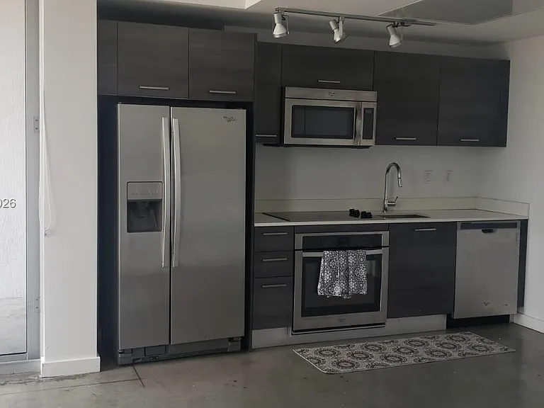 151 SE 1st St #3404 — Photo 7