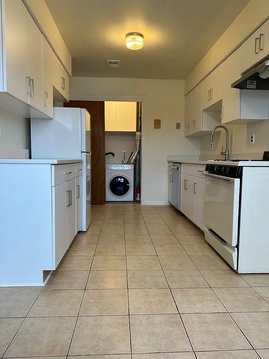 1505 Raspberry Ct photo 1