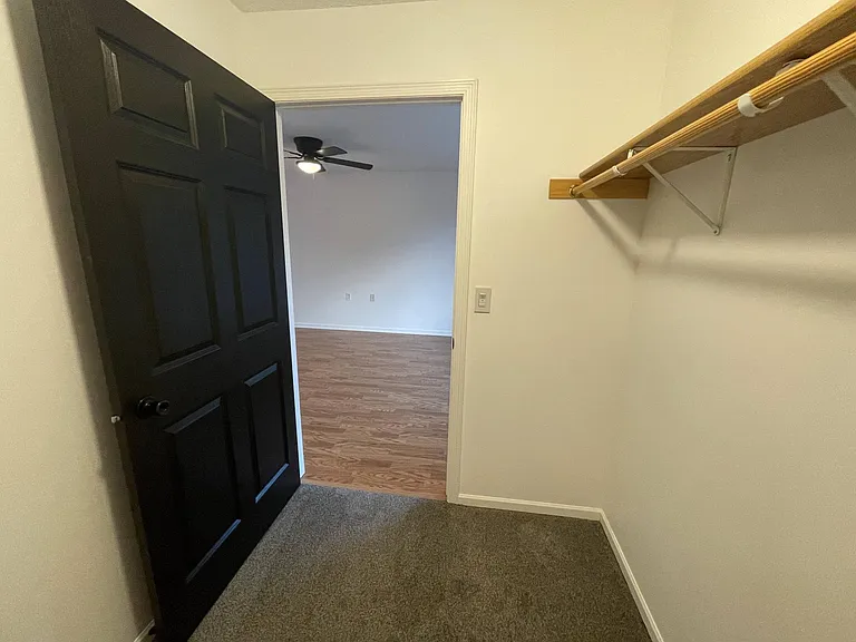 1364 Conservatory Ct — Photo 29
