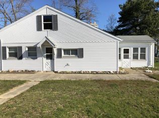 3850 Lakeshore Rd, Deckerville, MI 48427