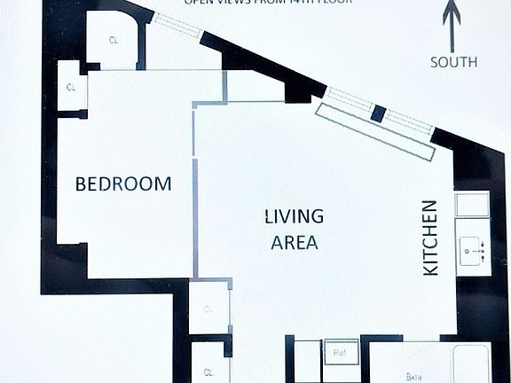 2nd image of 314 E 41st St #1406