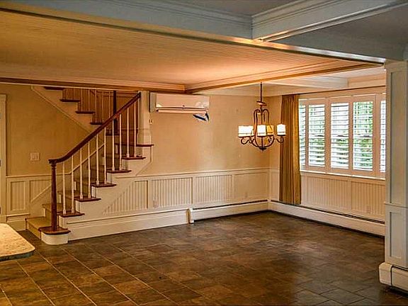 5th image of 6 Gardencourt Dr #6