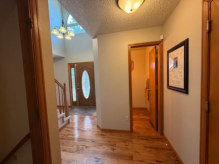 15425 Holbein Dr — Photo 12