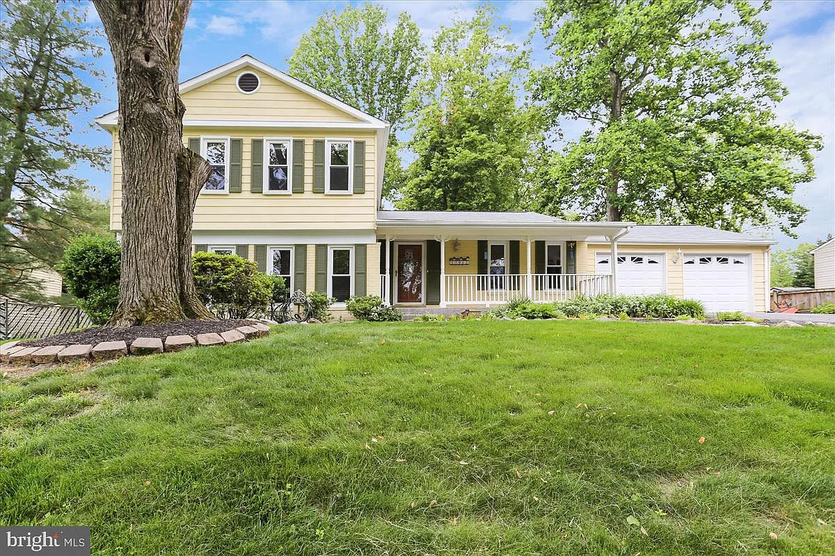 17912 Archwood Way photo 1