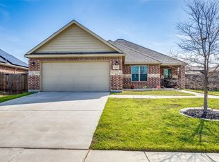 4117 Bridle Path Ln, Sanger, TX 76266