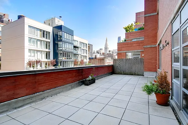 Rented by City Connections Realty | media 49