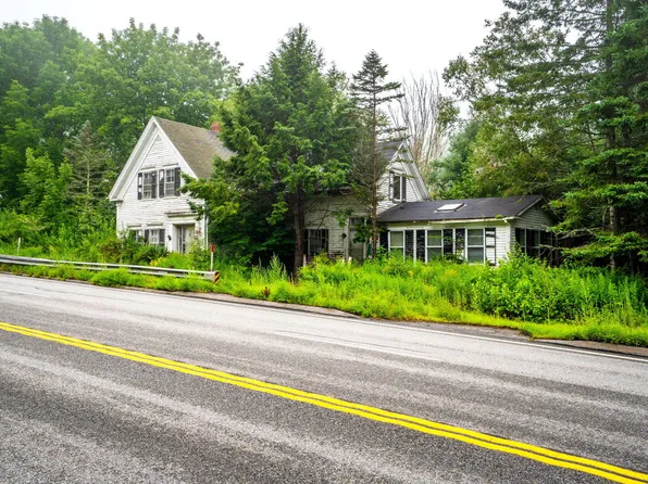 235 Belfast Augusta Road, Searsmont, ME 04973