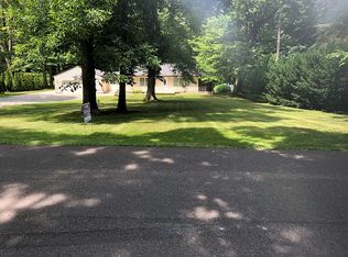 3063 Twin Hills St NW, Uniontown, OH 44685