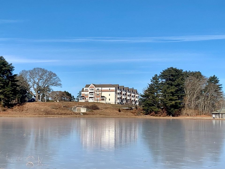 1st image of 57 Long Point Rd #104