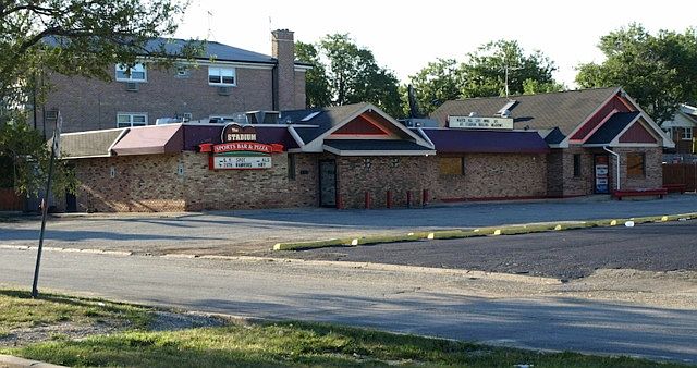 1st image of 769 Holiday Ln