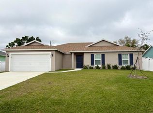 202 SW Aldoro Pl, Port Saint Lucie, FL 34953