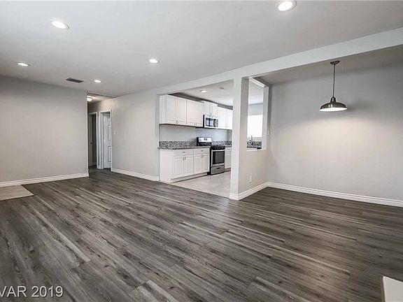 5th image of 1825 Wengert Ave