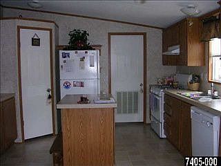 1st image of 33 Jacqueline Dr