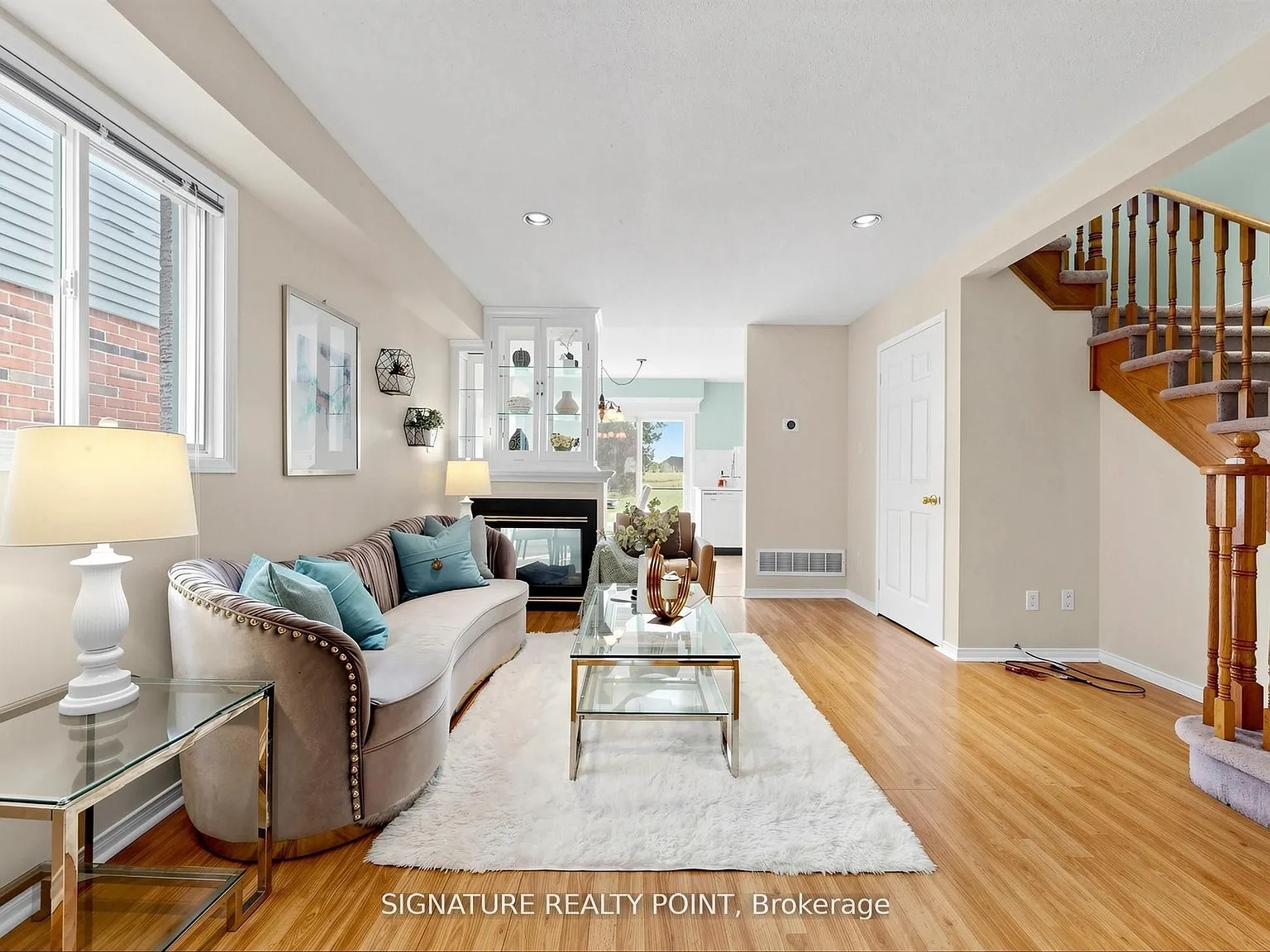 4 bed, $3,300 — Photo 4