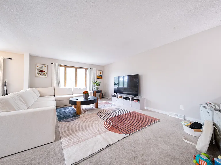 16503 Franklin Trl SE — Photo 6