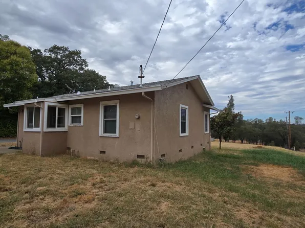 11290 Dry Creek Rd, Auburn, CA 95602