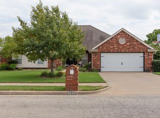 5640 Chickering Ct, Bartlesville, OK 74006
