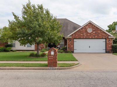 5640 Chickering Ct, Bartlesville, OK, 74006