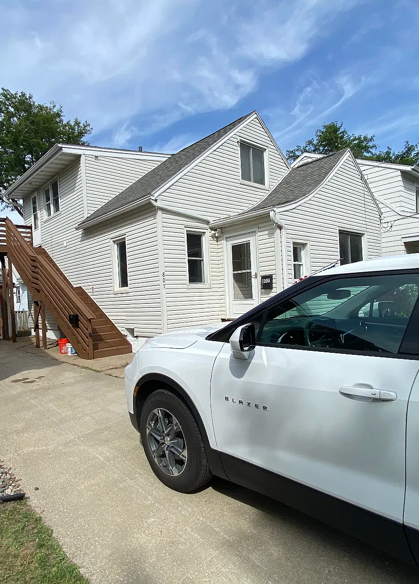 1 bed, $1,798 — Photo 3