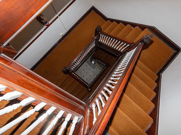 3rd image of 5306 S Cornell Ave #2