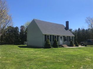 20 Namonee Trl, East Hampton, CT 06424