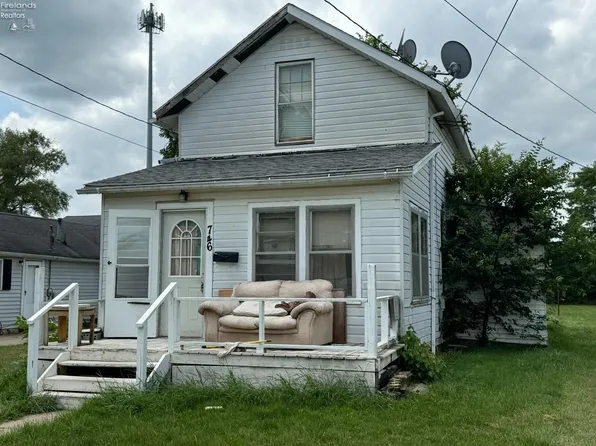 746 S Front St, Fremont, OH 43420