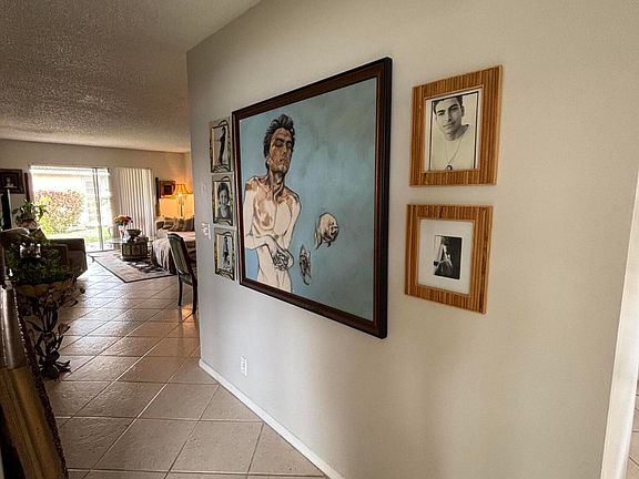 3rd image of 8875 WARWICK Drive
