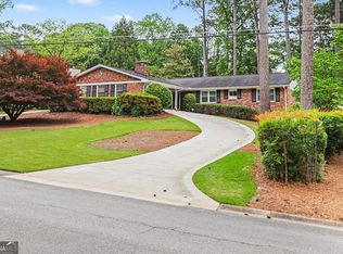 2241 Fairoaks Rd, Decatur, GA 30033