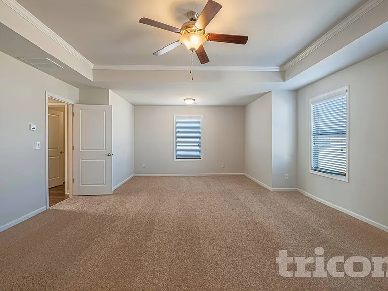4035 Evelyn View Ct — Photo 16