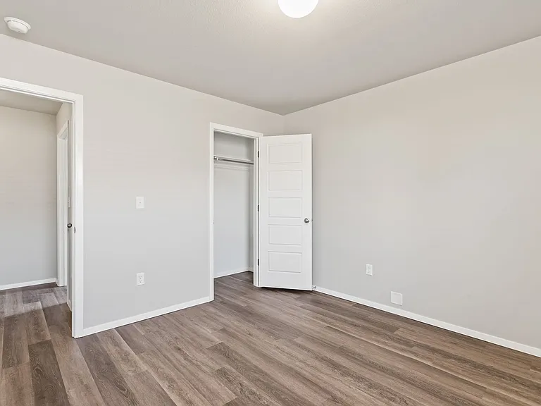 501B W Christopher Dr — Photo 21