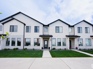 942 S River Bottomd Rd #220, Spanish Fork, UT 84660