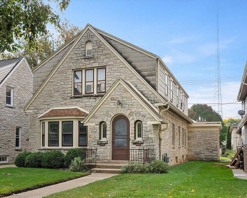 4047 North Bartlett AVENUE, Shorewood, WI 53211 Zillow