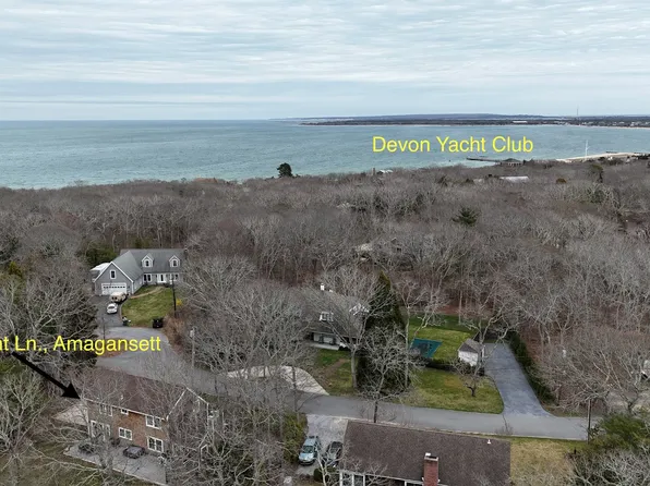 45 Fox Hunt Ln, Amagansett, NY 11930