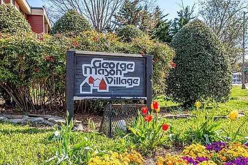 1500 S George Mason Dr #3 Photo 1
