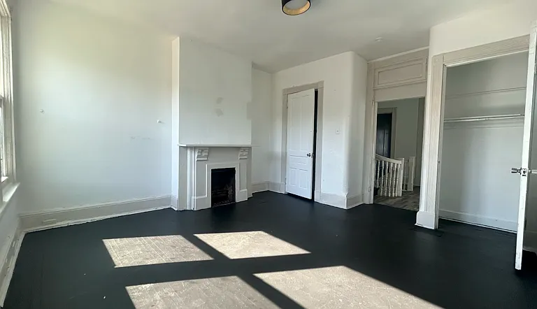1734 Kinney Ave #3 — Photo 3