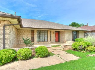 525 SW 102nd St, Oklahoma City, OK 73139