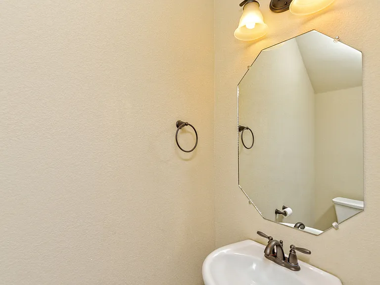 9205 Sweetgum Dr — Photo 26